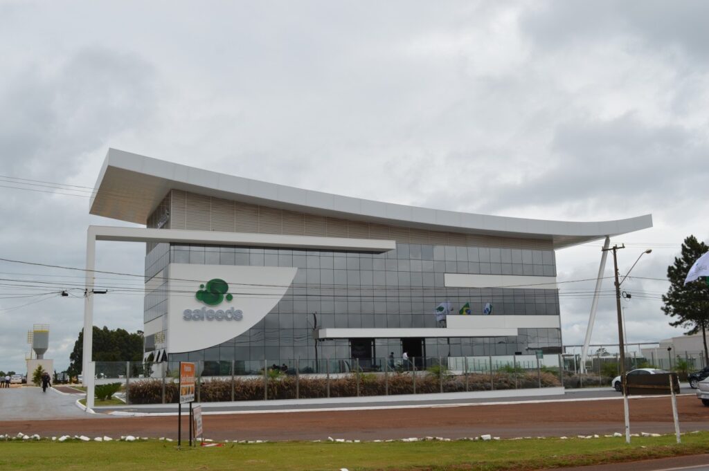 safeeds-vagas-nutricao-animal